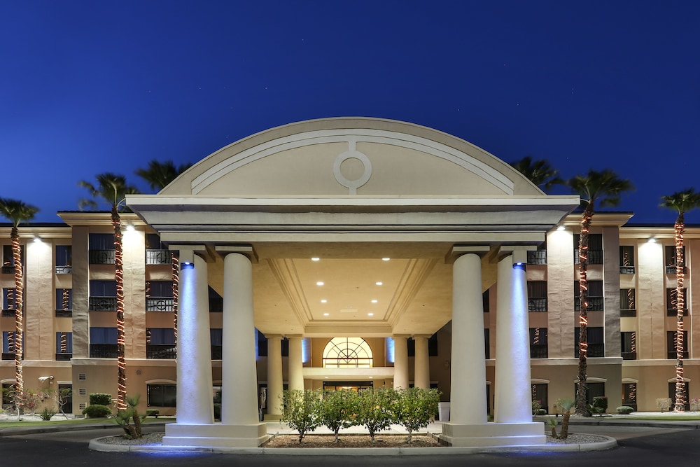 holiday inn express and suites yuma by ihg