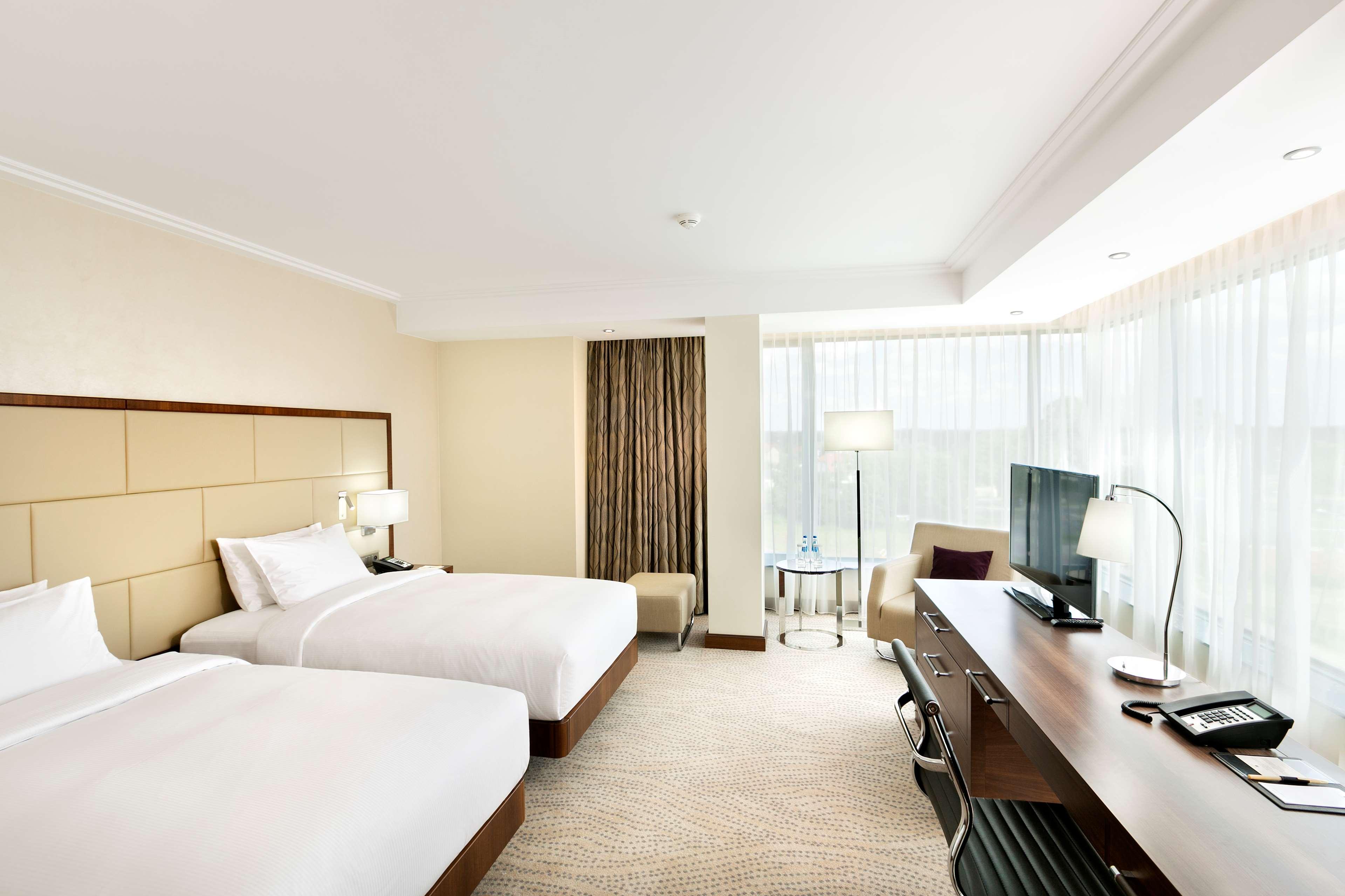 doubletree by hilton hotel and conference centre warsaw