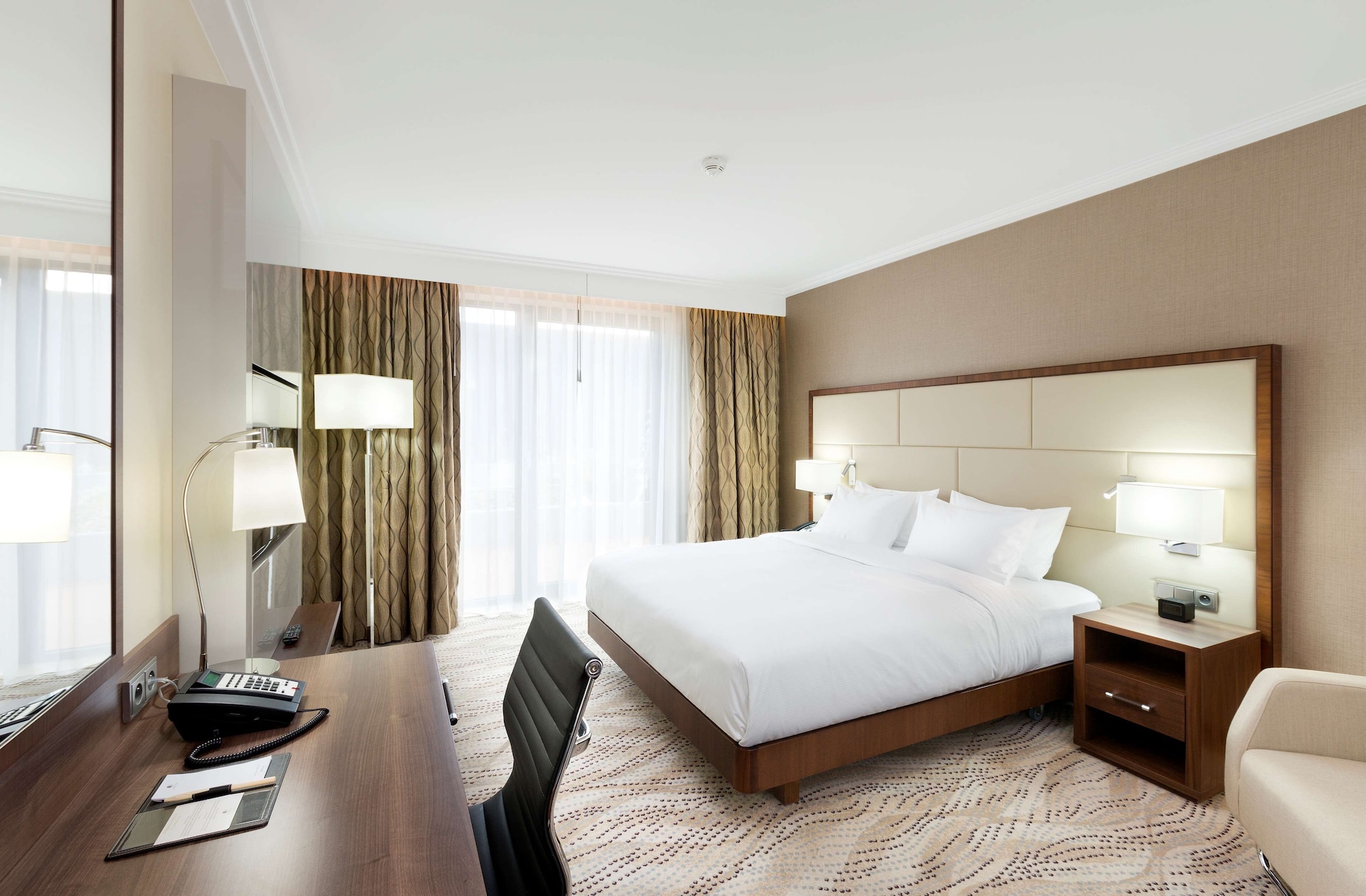 doubletree by hilton hotel and conference centre warsaw