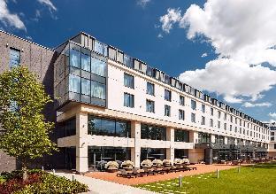 doubletree by hilton hotel and conference centre warsaw