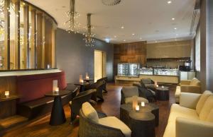 doubletree by hilton hotel and conference centre warsaw