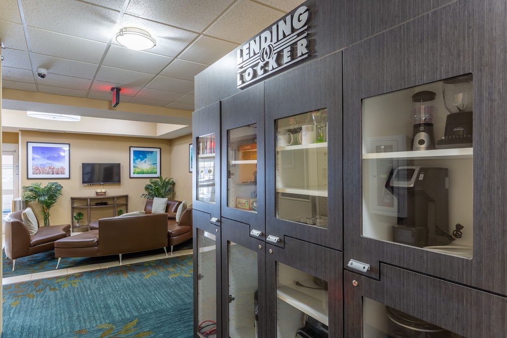 candlewood suites airport by ihg