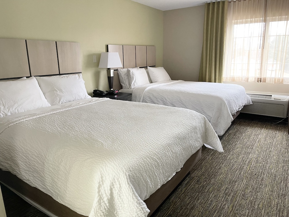 candlewood suites airport by ihg