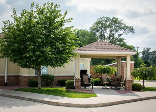 candlewood suites airport by ihg