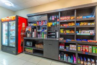 candlewood suites airport by ihg