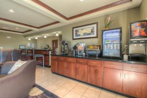Cobblestone Inn & Suites - Holyoke,Holyoke>>Colorado,3 star