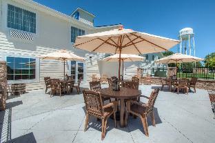 Cobblestone Inn & Suites - Holyoke,Holyoke>>Colorado,3 star