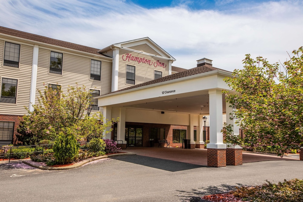 hampton inn hadley amherst area
