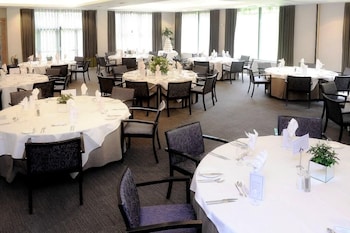 stirling court hotel