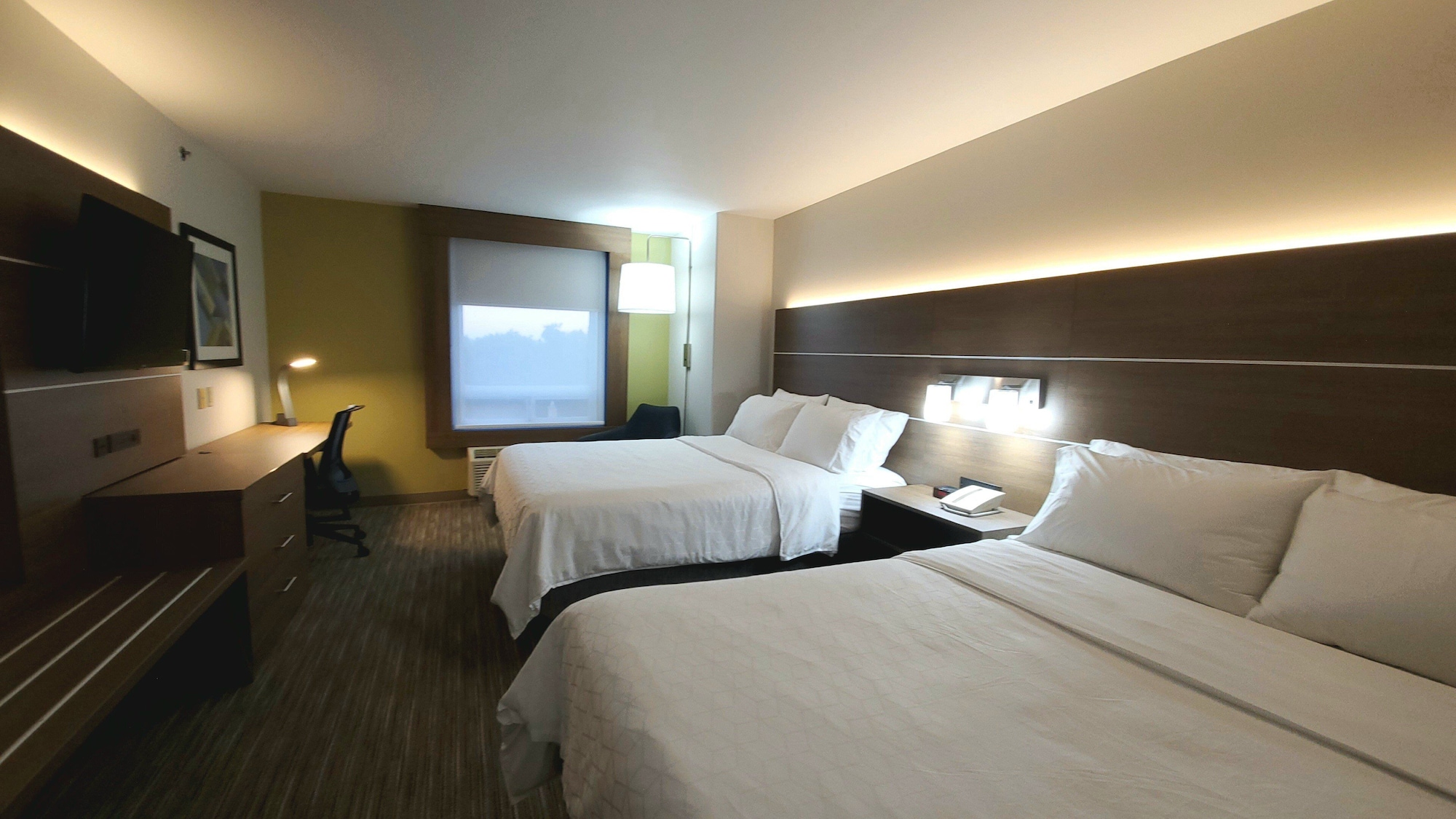 holiday inn express and suites regina south by ihg