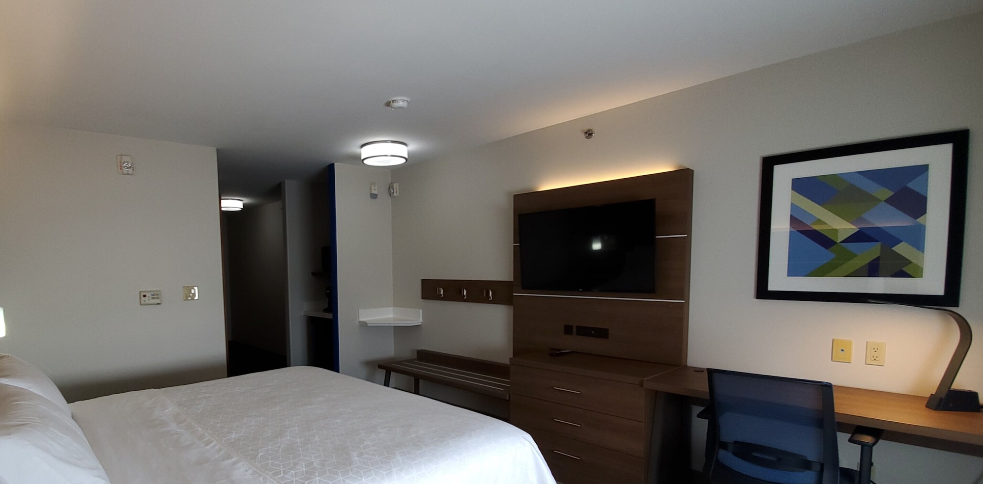 holiday inn express and suites regina south by ihg