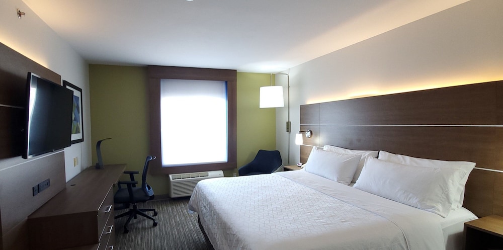 holiday inn express and suites regina south by ihg
