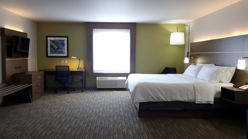 holiday inn express and suites regina south by ihg