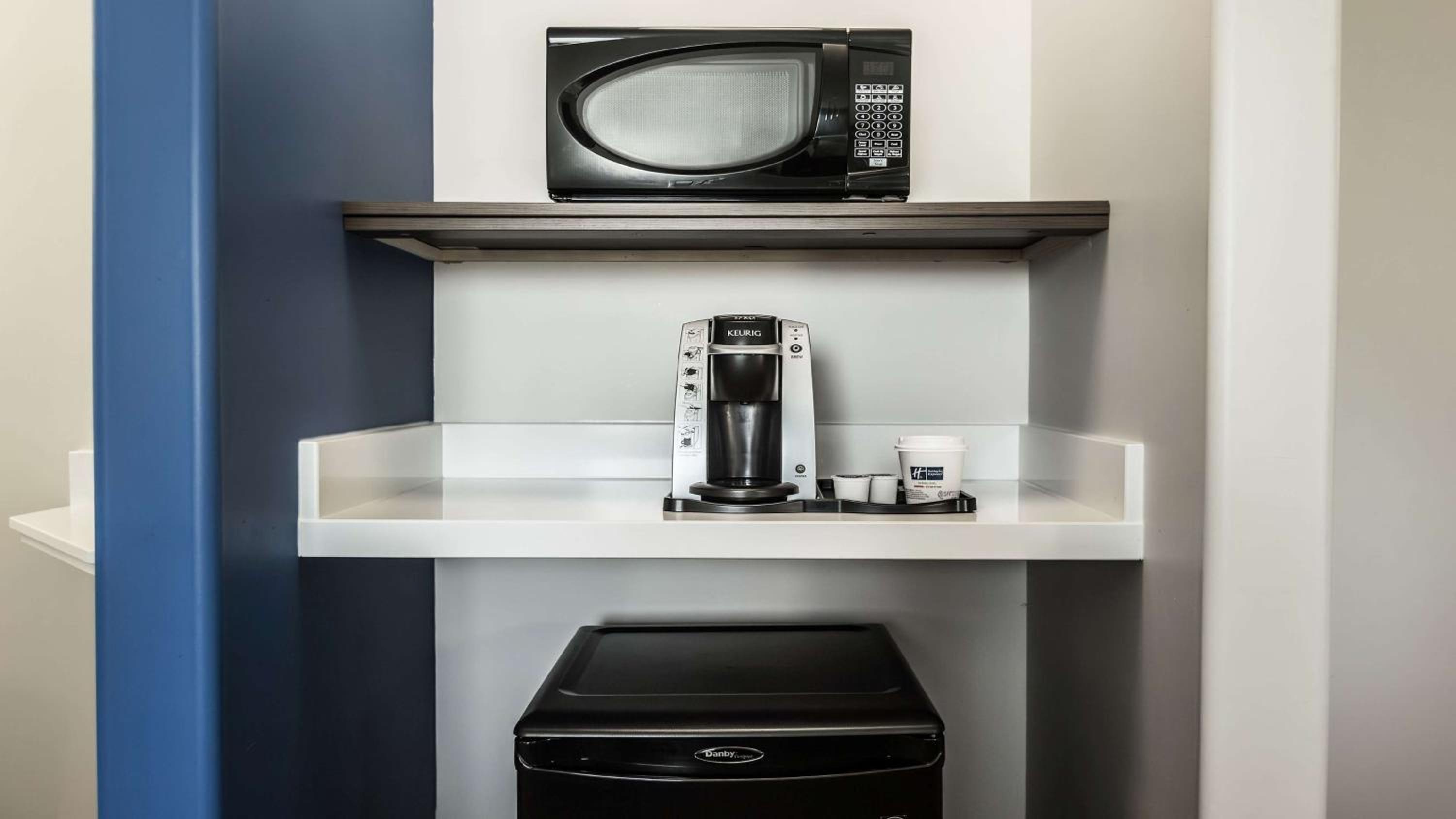 holiday inn express and suites regina south by ihg