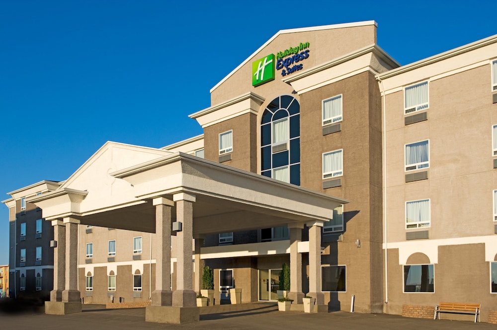 holiday inn express and suites regina south by ihg
