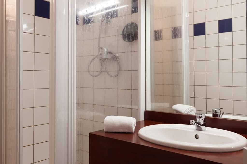 kyriad direct rennes ouest