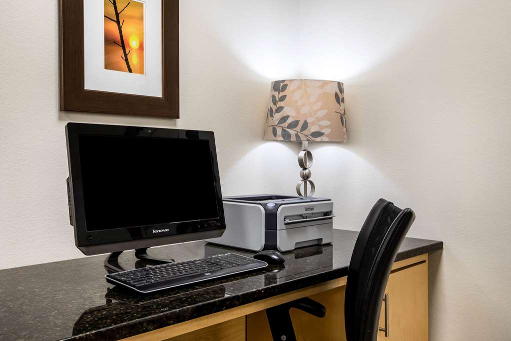 la quinta inn by wyndham davenport and conference center