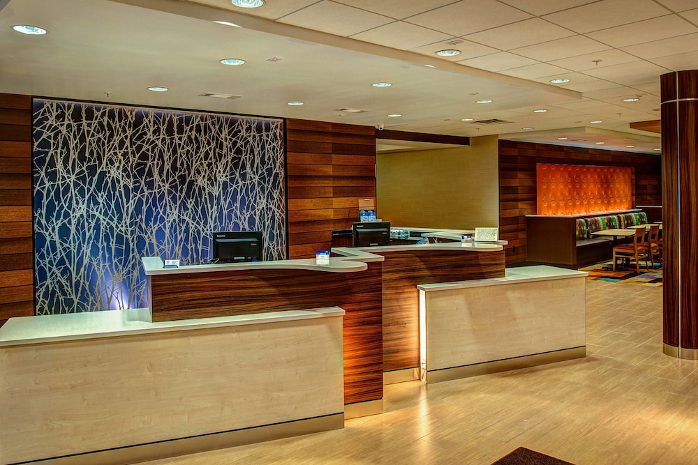 fairfield inn and suites by marriott montgomery airport south