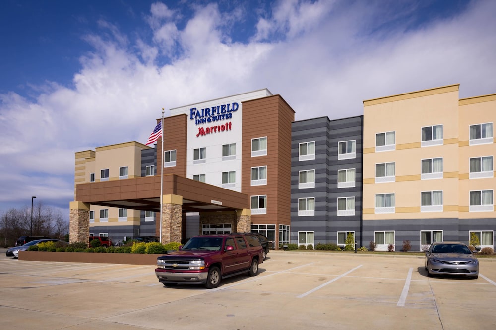 fairfield inn and suites by marriott montgomery airport south