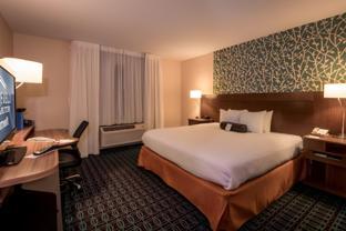 fairfield inn and suites by marriott montgomery airport south