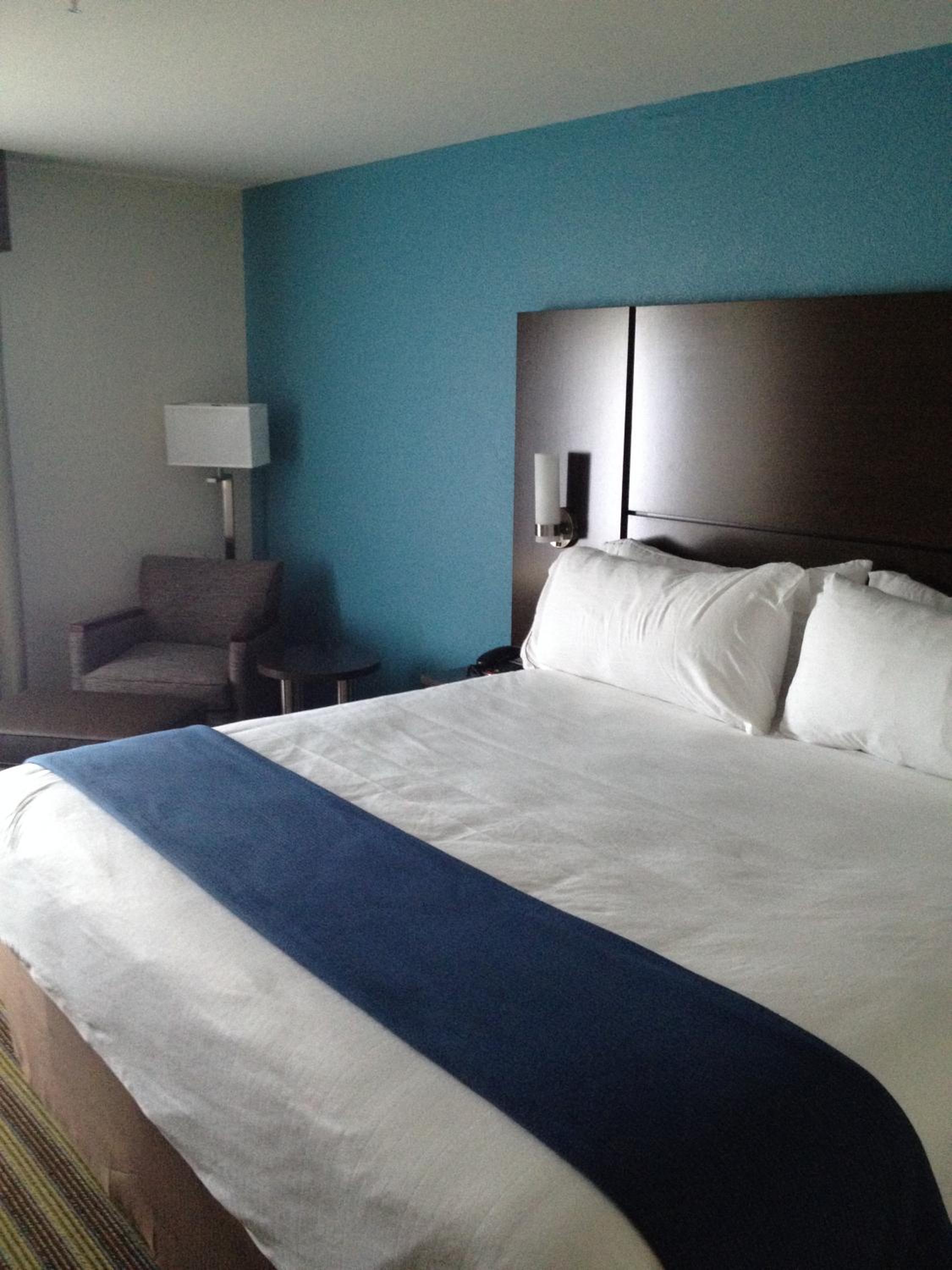 holiday inn express montgomery east i 85 by ihg