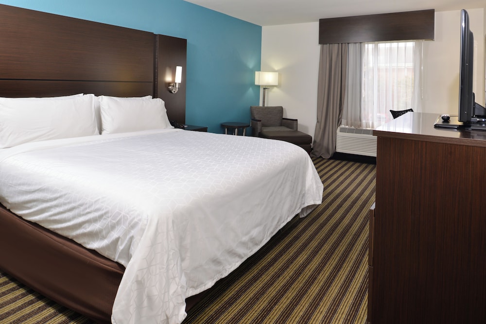 holiday inn express montgomery east i 85 by ihg