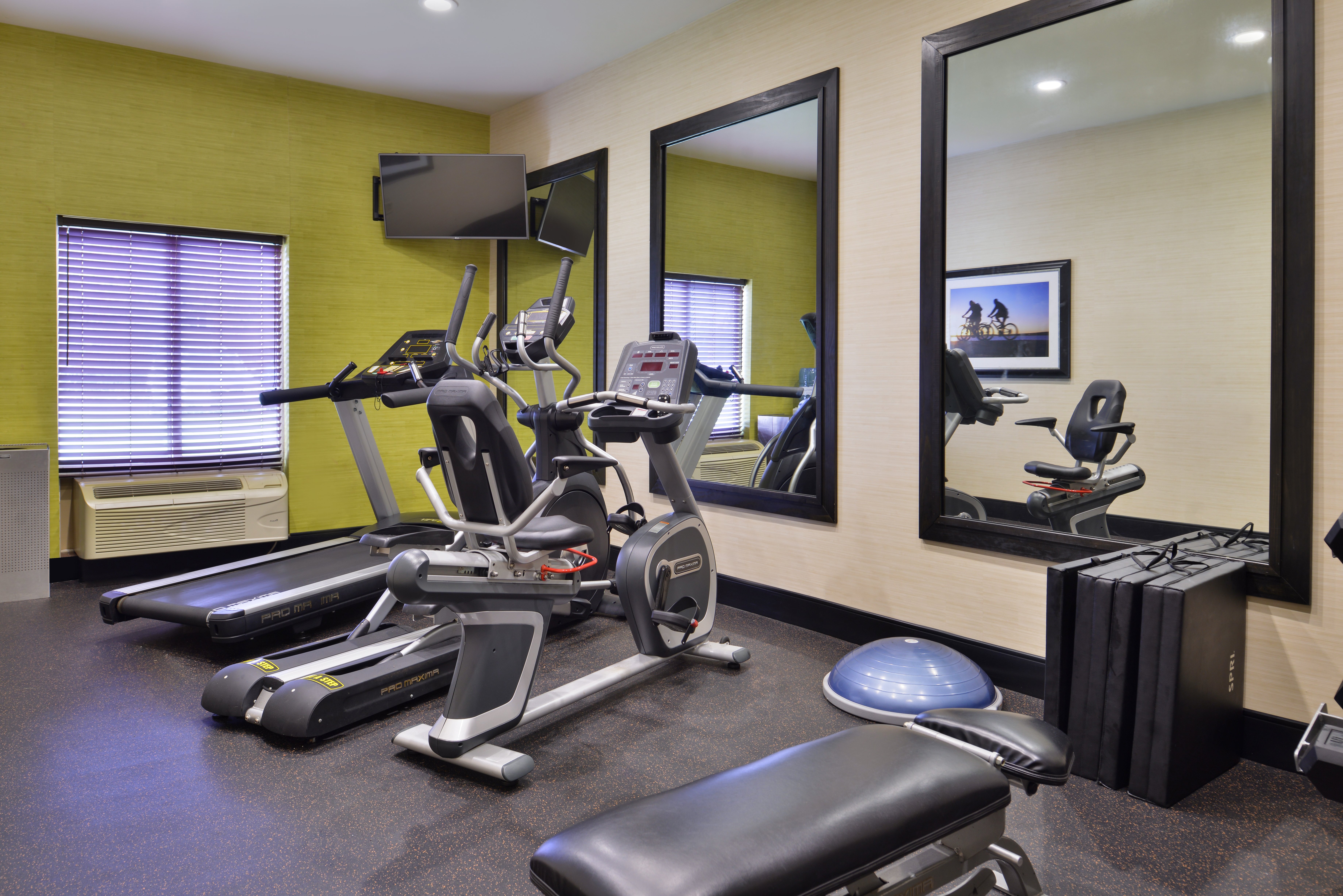 holiday inn express montgomery east i 85 by ihg