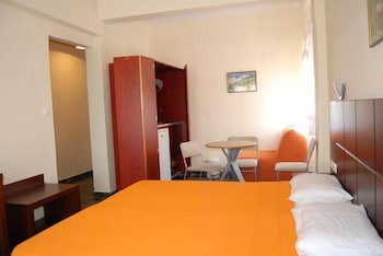 hotel dias apartments