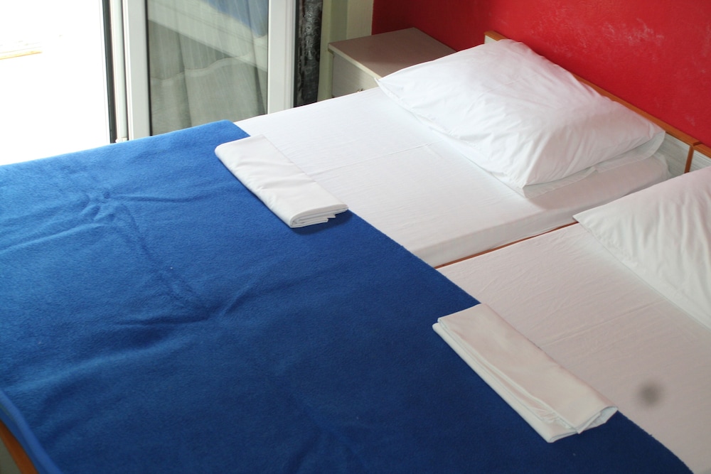 hotel dias apartments