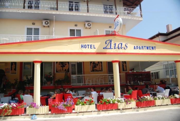 hotel dias apartments