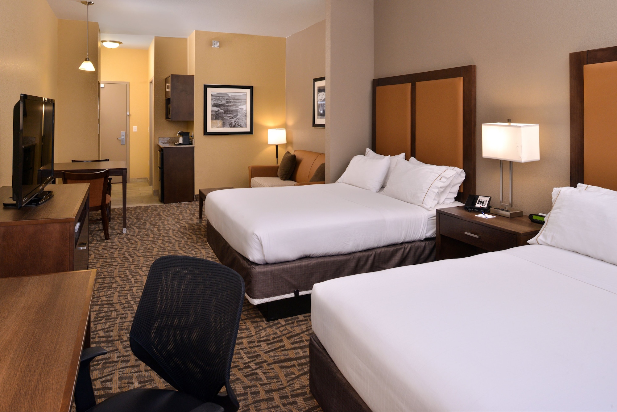holiday inn express and suites page lake powell area