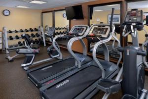 holiday inn express and suites page lake powell area