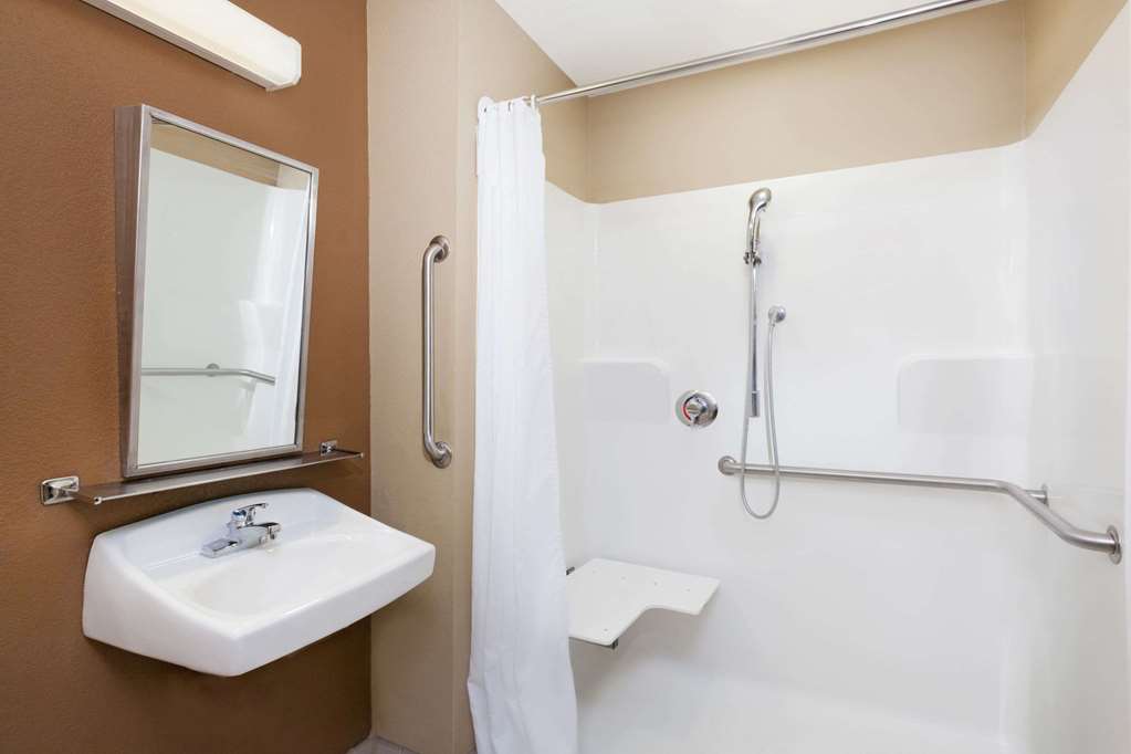 studio 6 suites breaux bridge la