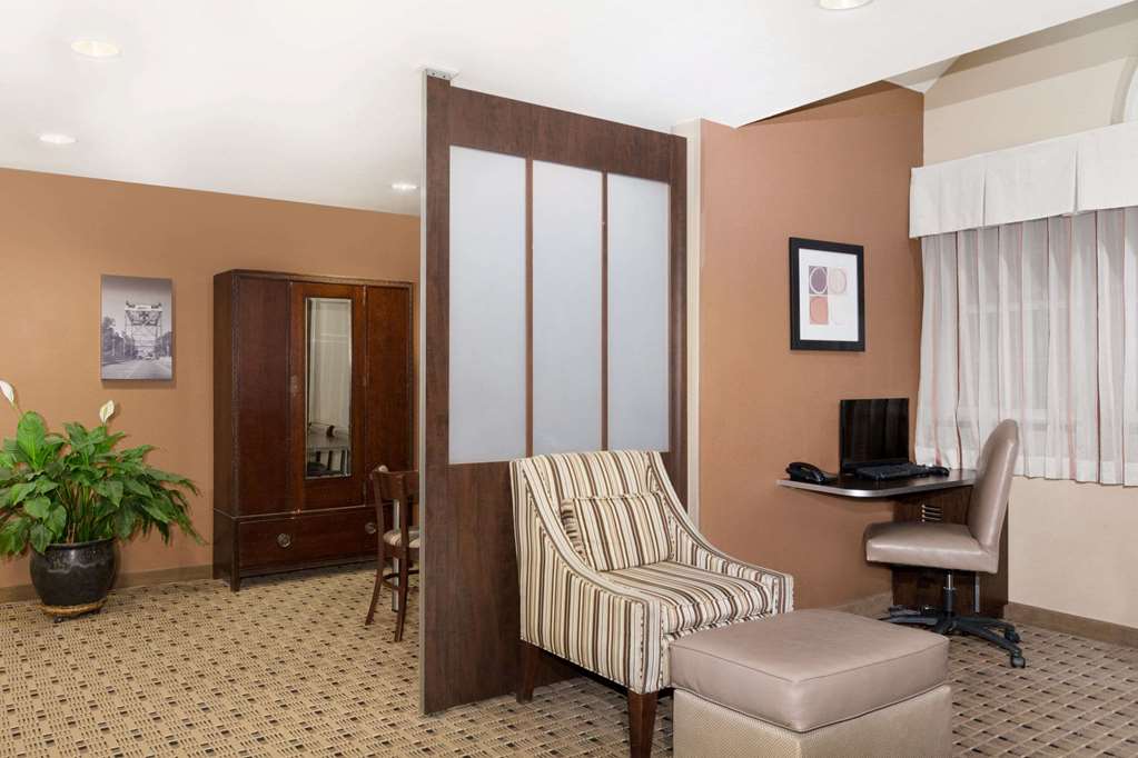 studio 6 suites breaux bridge la