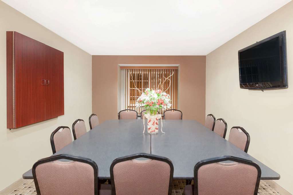 studio 6 suites breaux bridge la