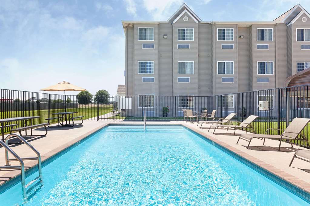 studio 6 suites breaux bridge la