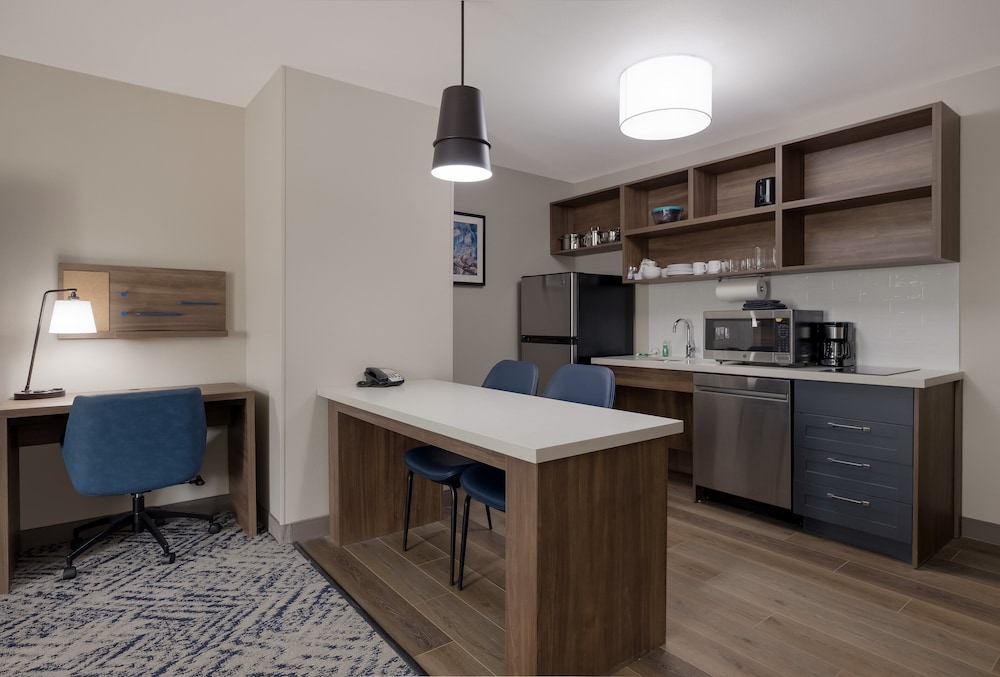 candlewood suites lafayette river ranch by ihg