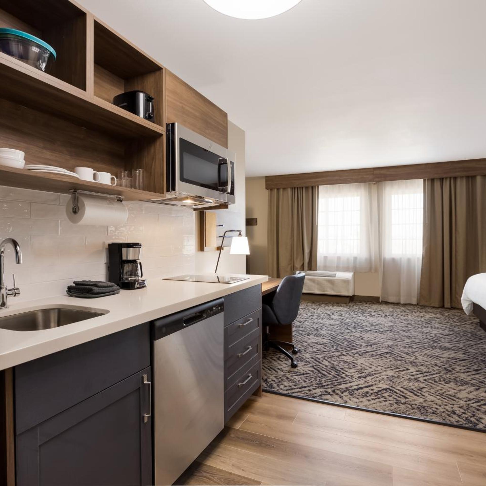 candlewood suites lafayette river ranch by ihg