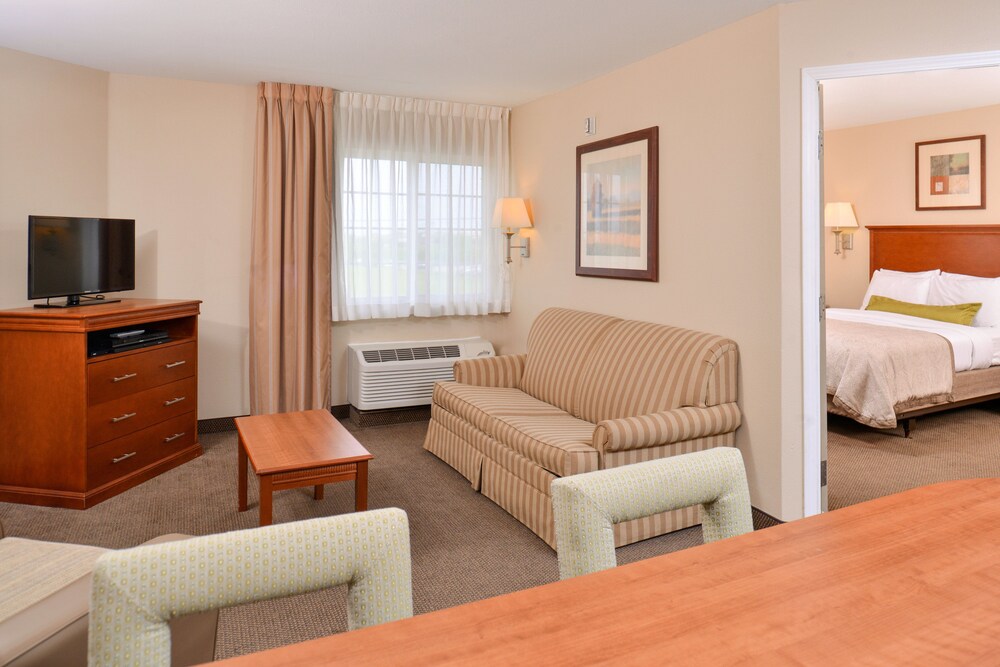 candlewood suites lafayette river ranch by ihg