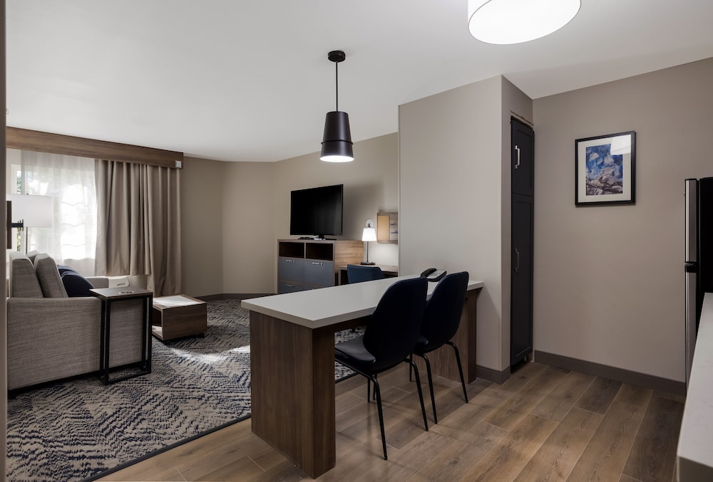 candlewood suites lafayette river ranch by ihg