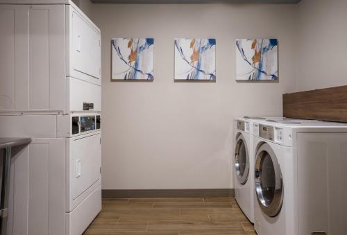 candlewood suites lafayette river ranch by ihg