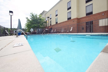 Hampton Inn Atlanta/Fayetteville,Fayetteville>>Atlanta,3 star