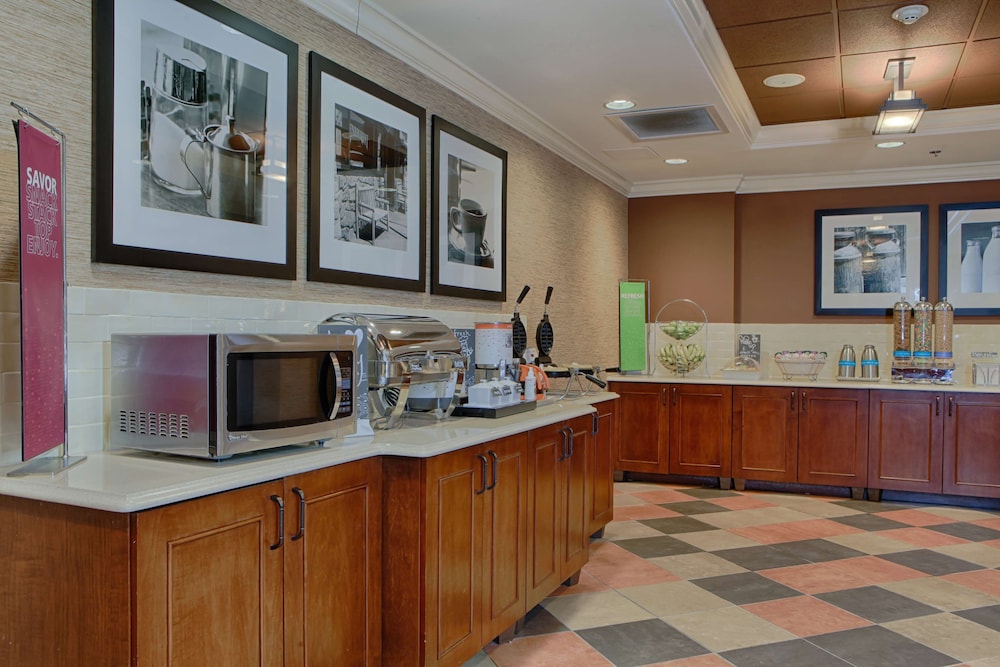 hampton inn atlanta canton