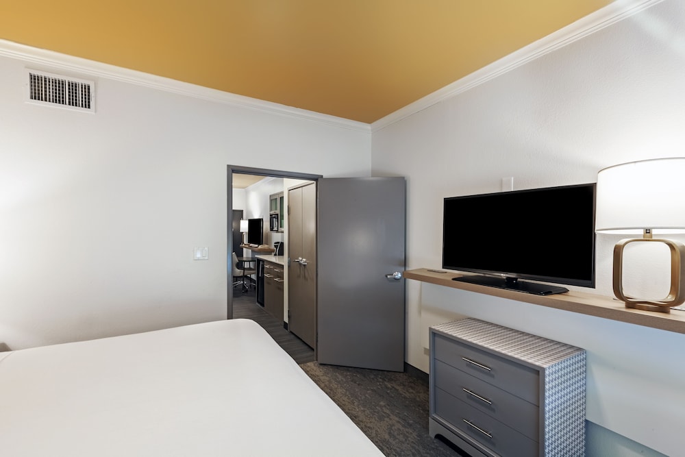 holiday inn and suites mckinney n allen by ihg