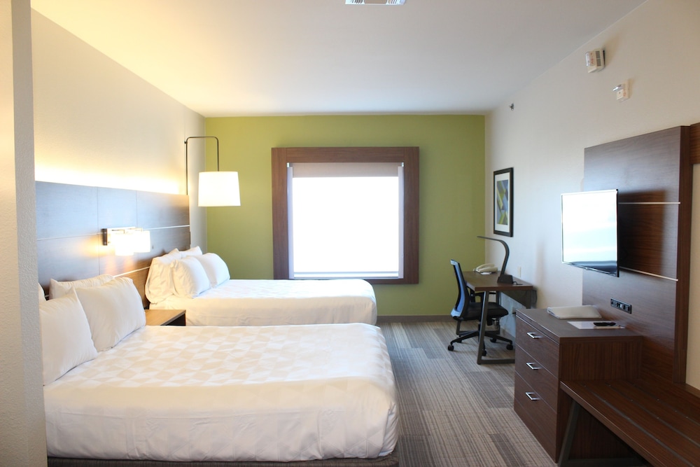 holiday inn express and suites mansfield by ihg