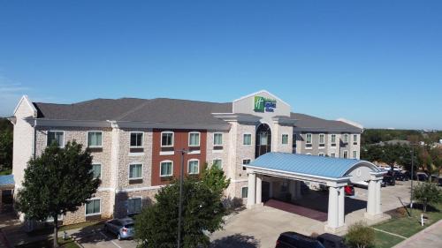 holiday inn express and suites mansfield by ihg