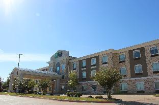 holiday inn express and suites mansfield by ihg
