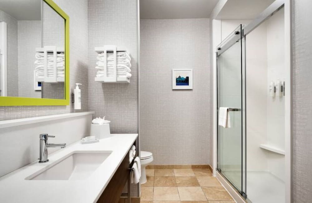 hampton inn and suites ft worth burleson