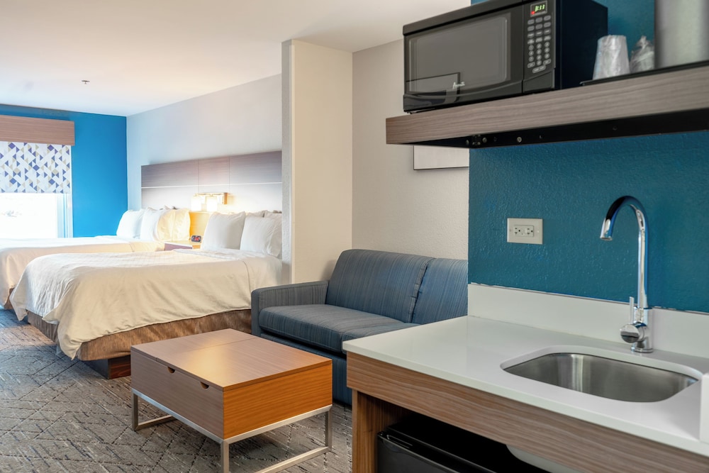 holiday inn express hotel and suites lake zurich bar