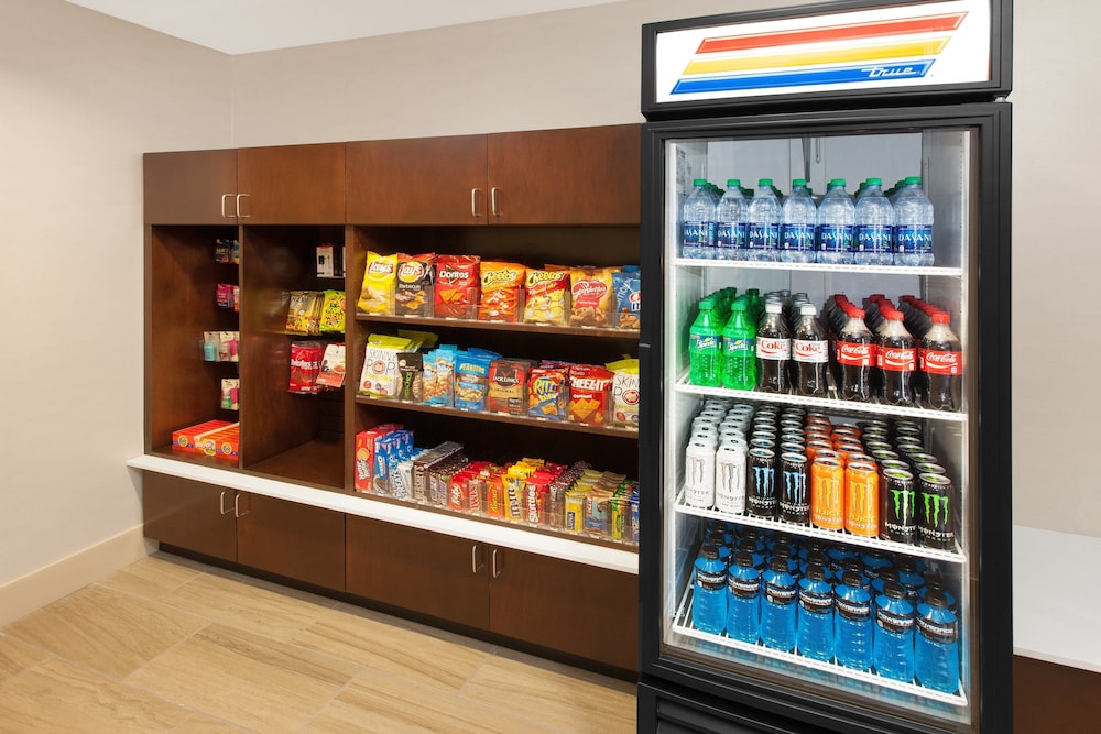 holiday inn express hotel and suites lake zurich bar